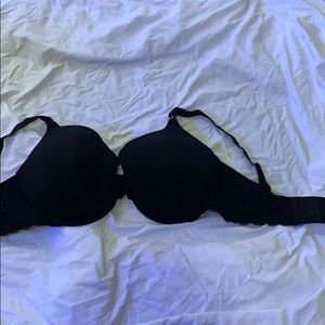 Black nursing bra